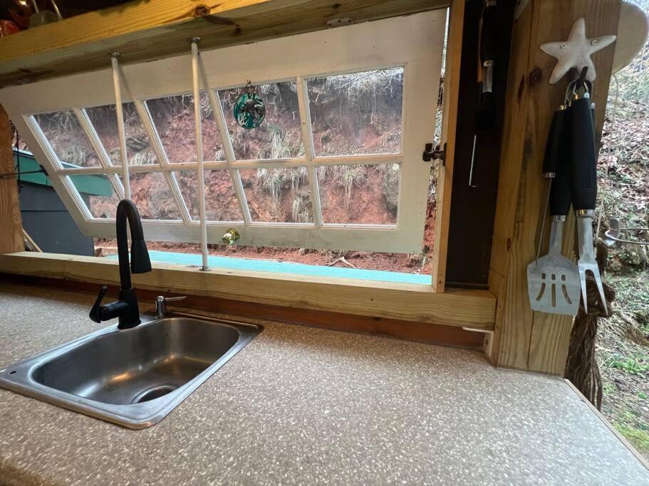 Private Mtn Love Shack W/ Fast Wifi, Bbq & View Franklin Exterior foto